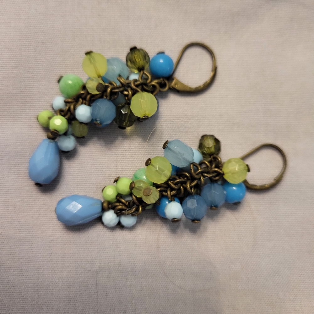 Cluster earrings